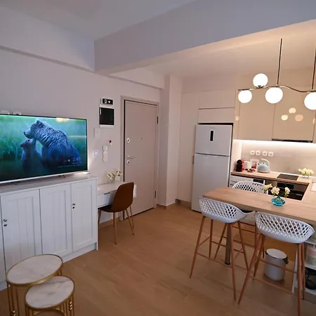 Lilaki Apartman Lárisza