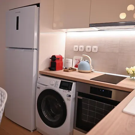 דירה Lilaki לריסה